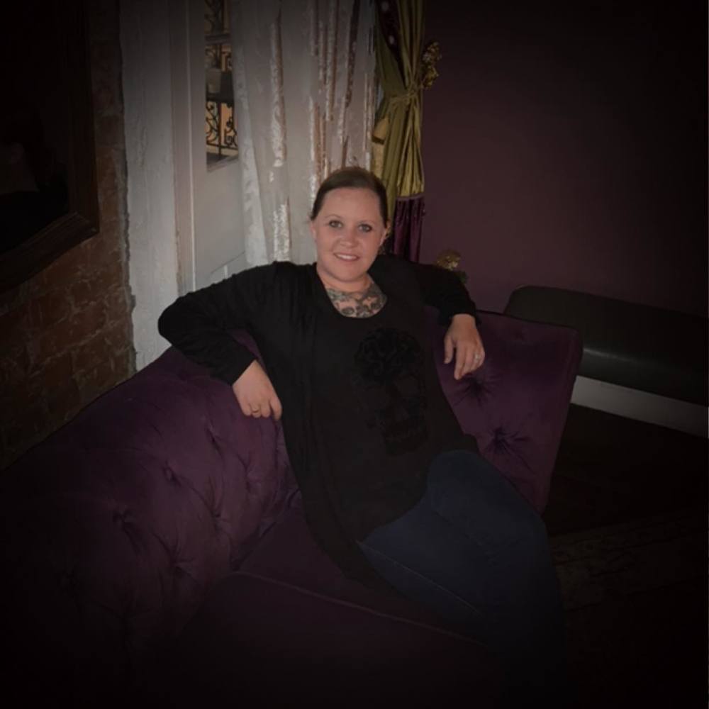Meet your Posher, Nadine
